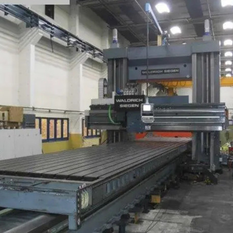 Horizontal Machining Center (9)